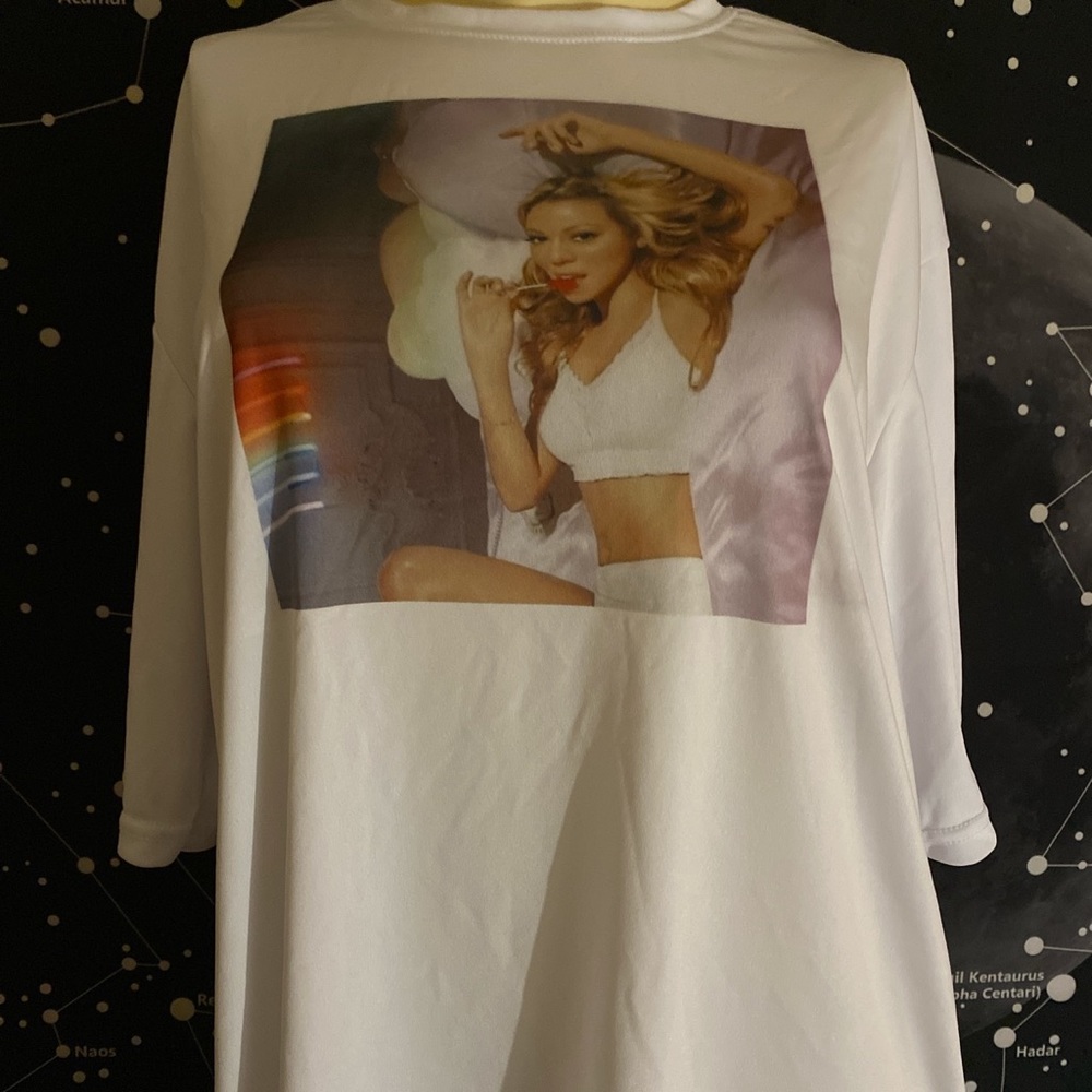 Mariah Carey fantasy graphic tee. 💓💓 - Picture 3 of 4
